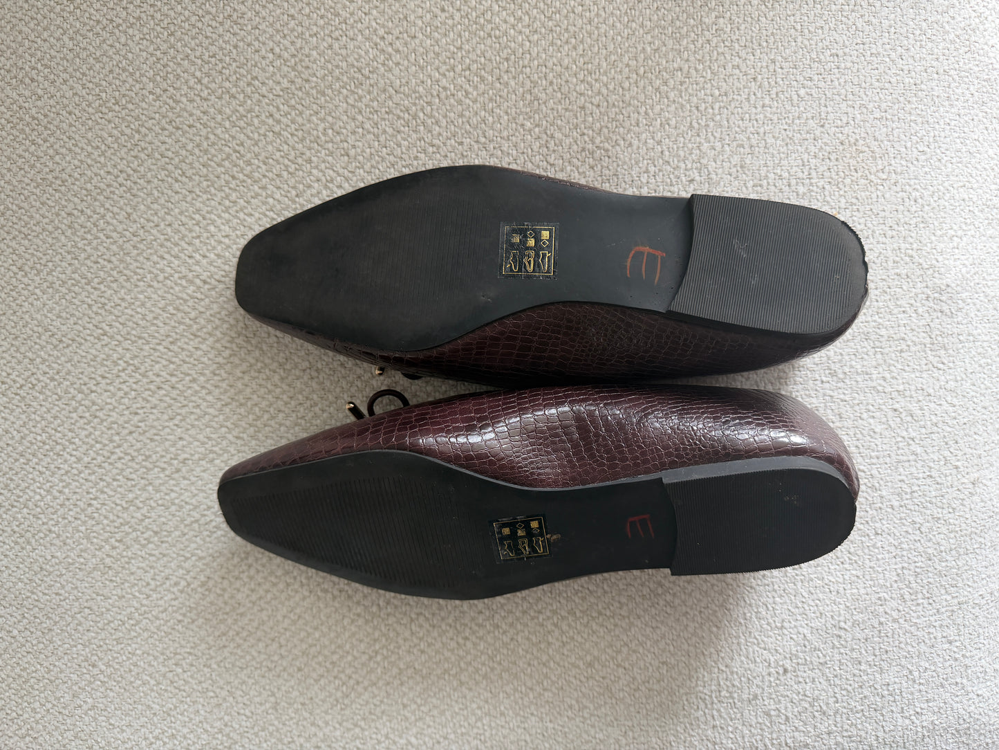 Bow Ballet Flat (9/10)