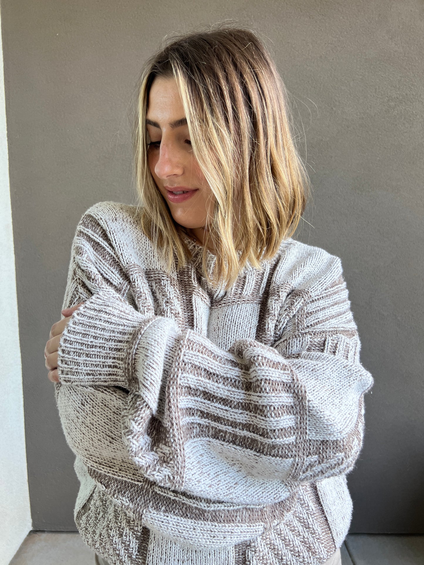 Knit Checkered Sweater (XL)
