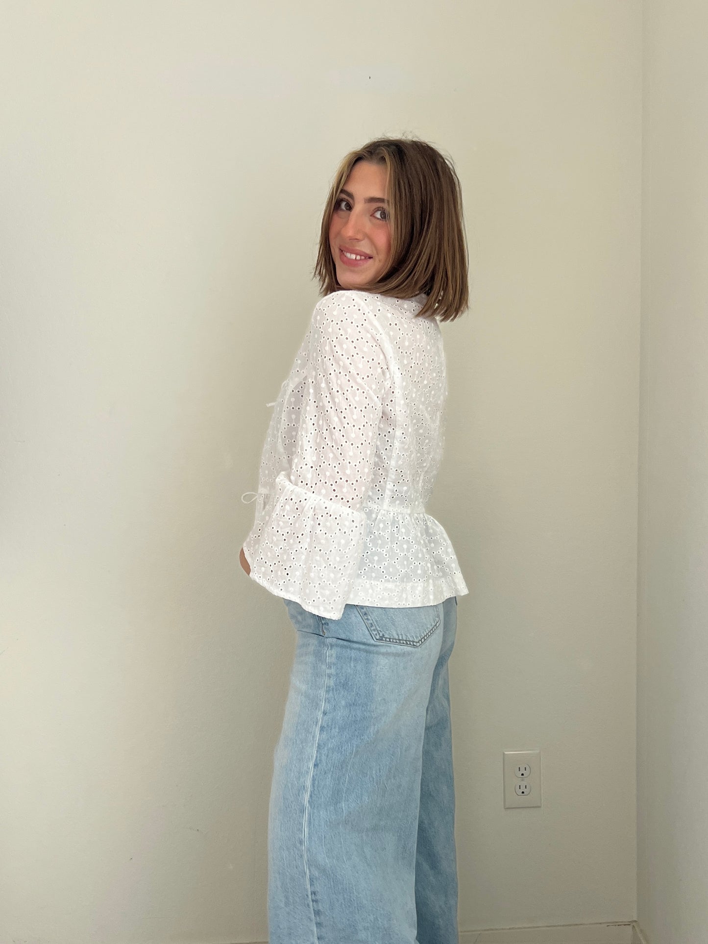 Eyelet Tie Up Blouse (M)