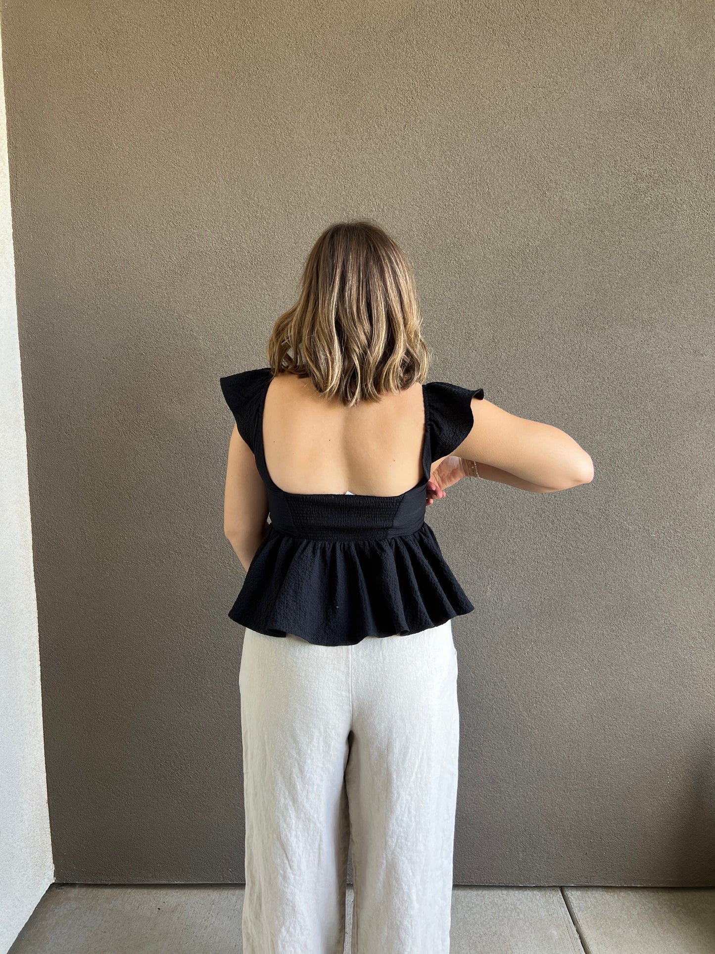 Black Fluttery Blouse (XS)