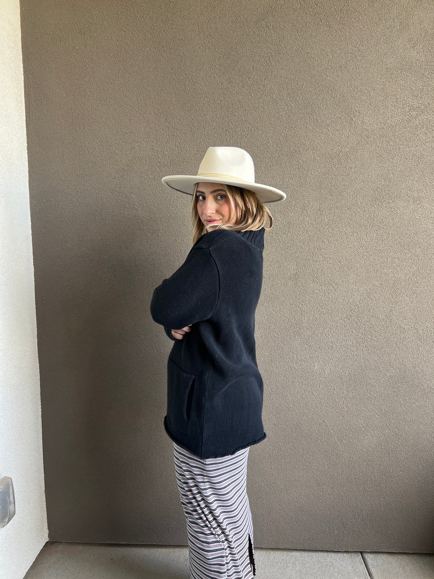 Black Vintage Pocket Sweater (OS)