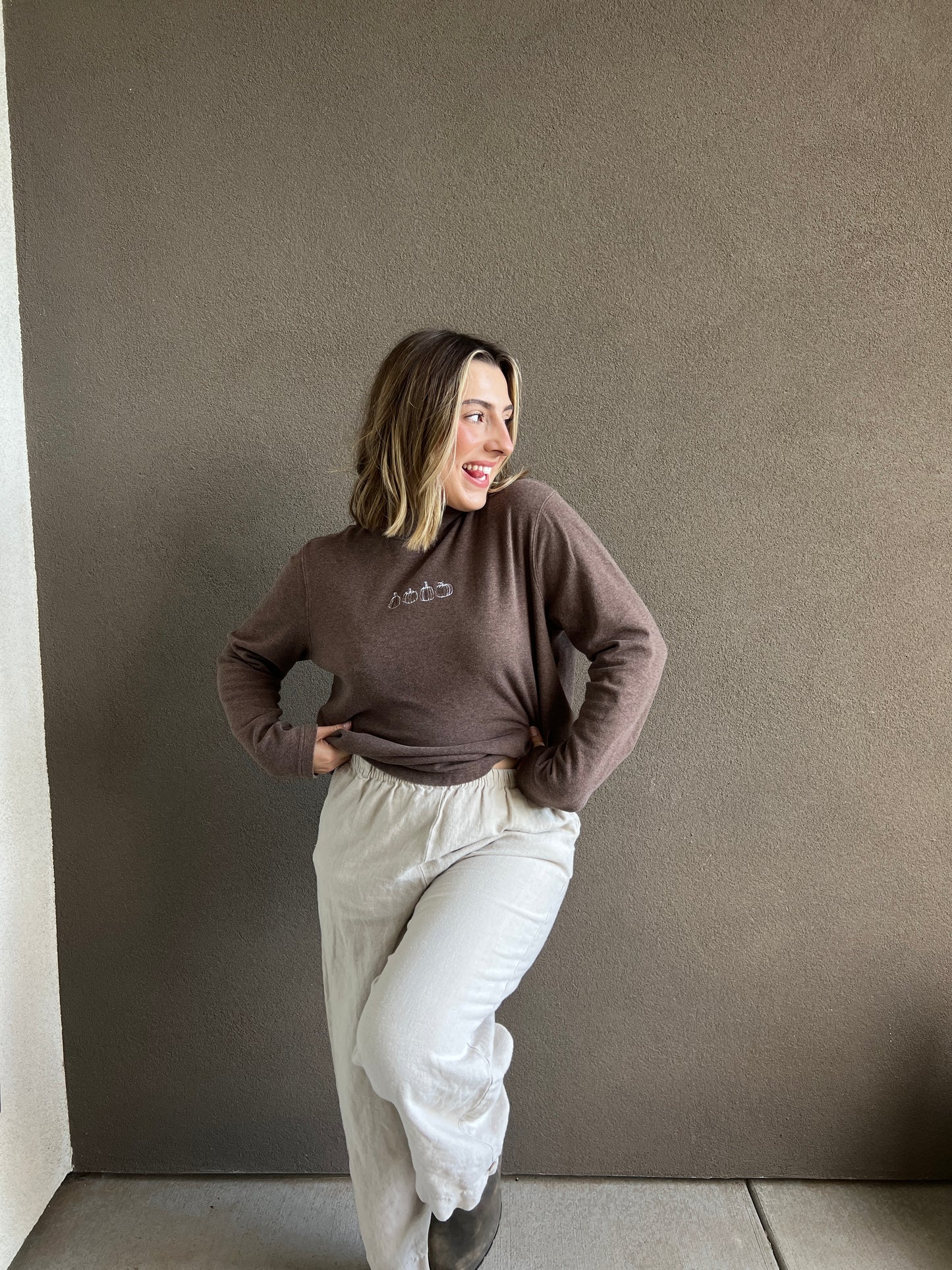 DT Original Pumpkin Mockneck (L)