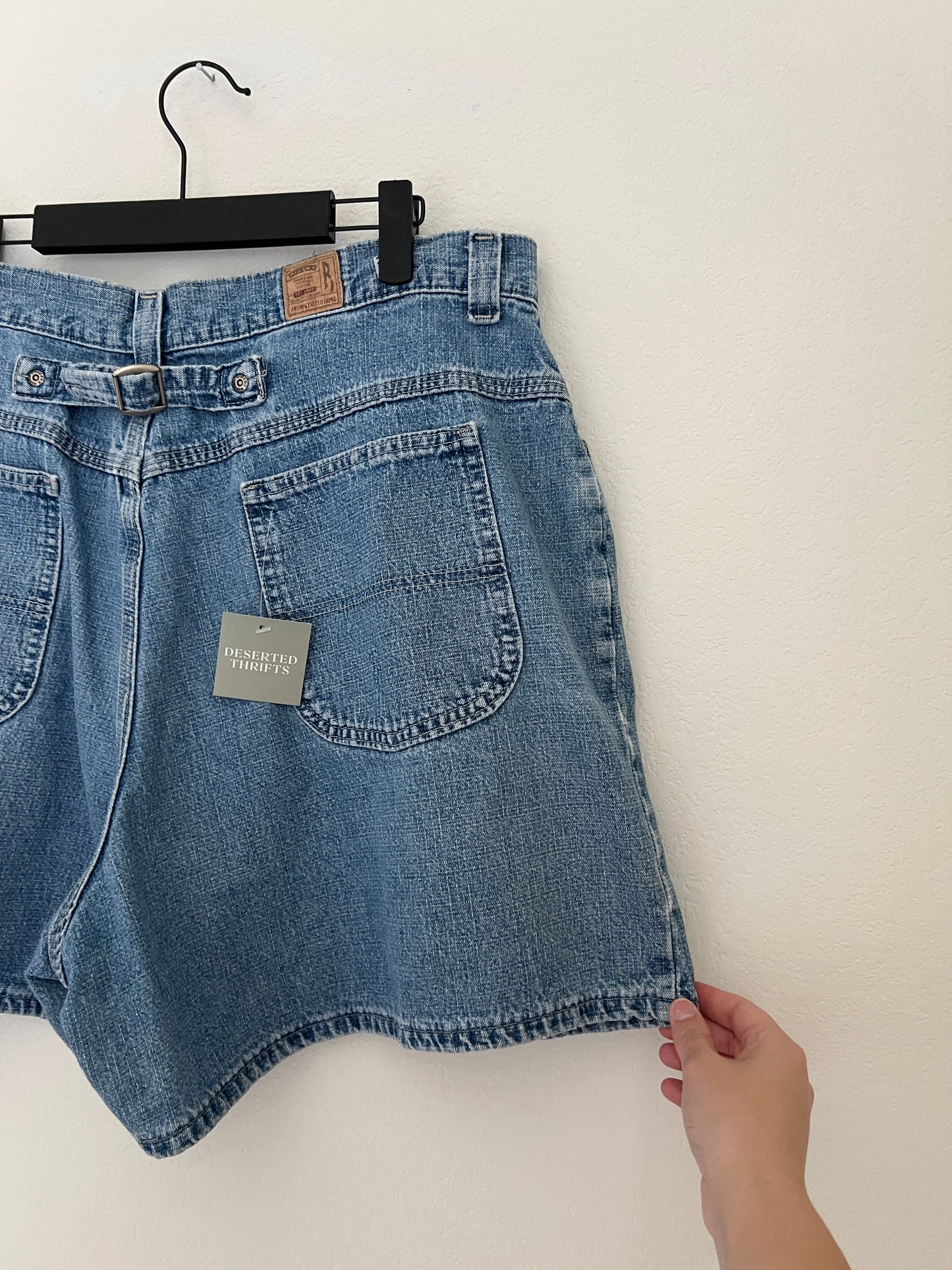 Lee Riders Buckle Shorts (36-37"w)