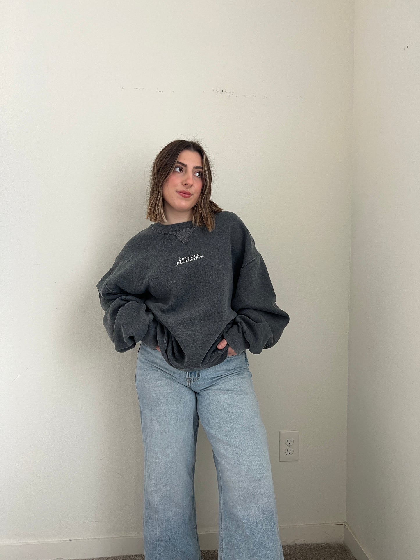 Be Shady Crew in Charcoal (XLT)
