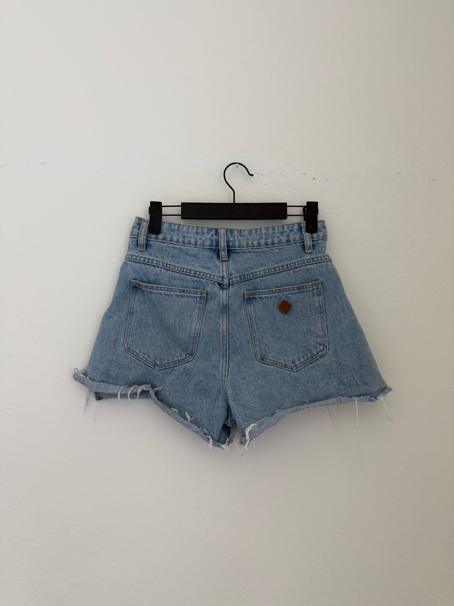 Abrand Lightwash Shorts (26)