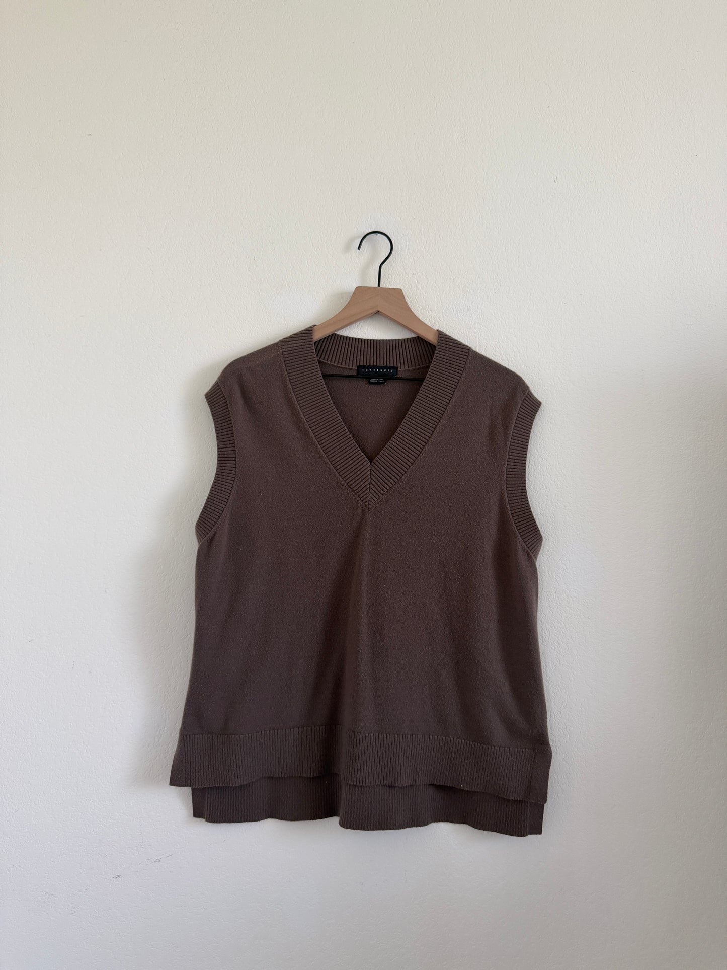 Brown Sweater Vest (XL)