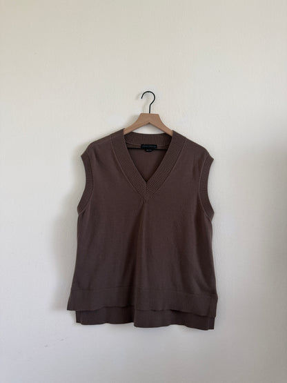 Brown Sweater Vest (XL)