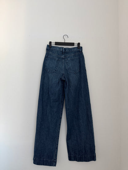 Banana Republic Relaxed Wide Leg Jeans | 28"W
