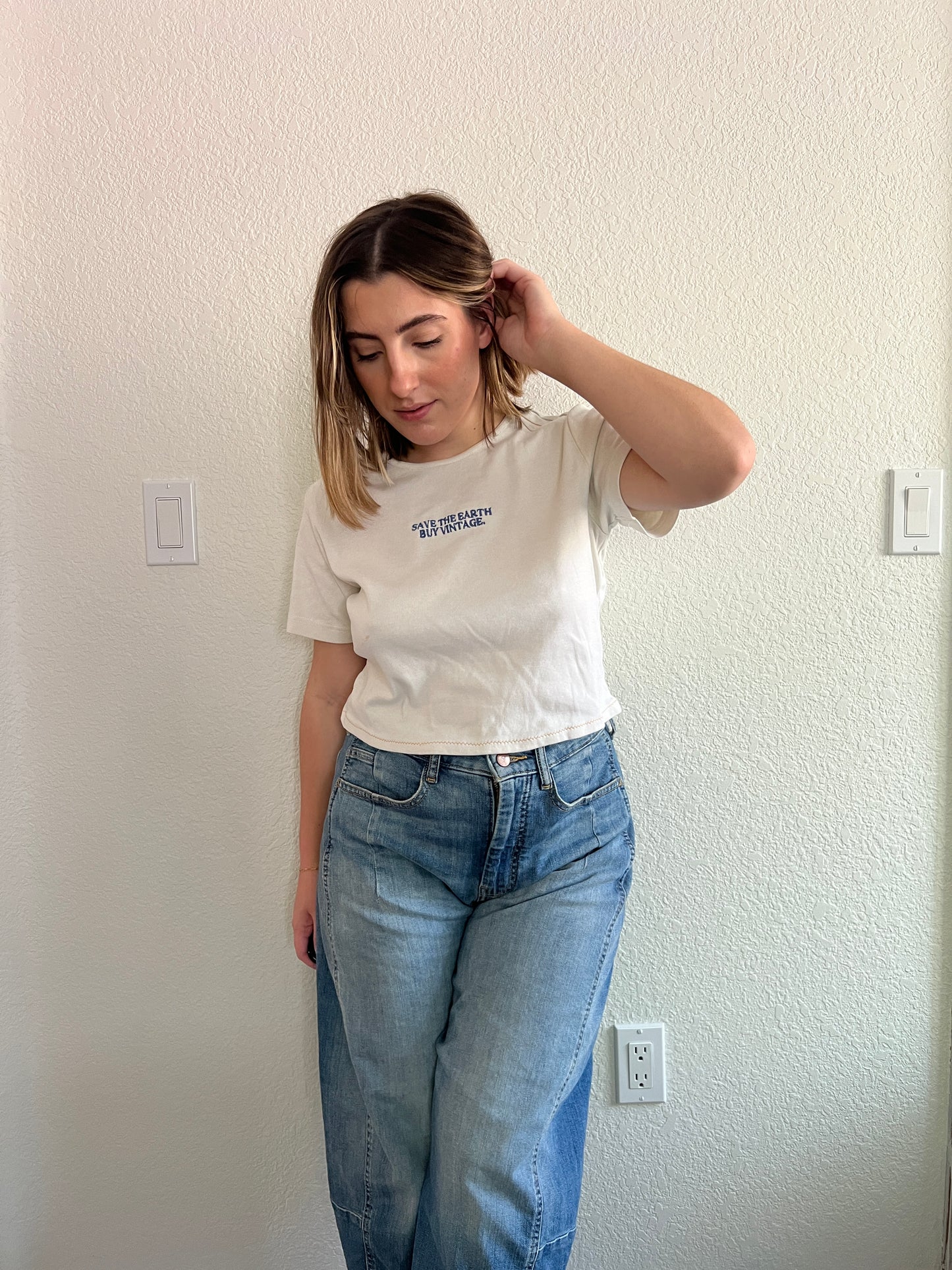 Save The Earth Buy Vintage Tee in Cream (S)