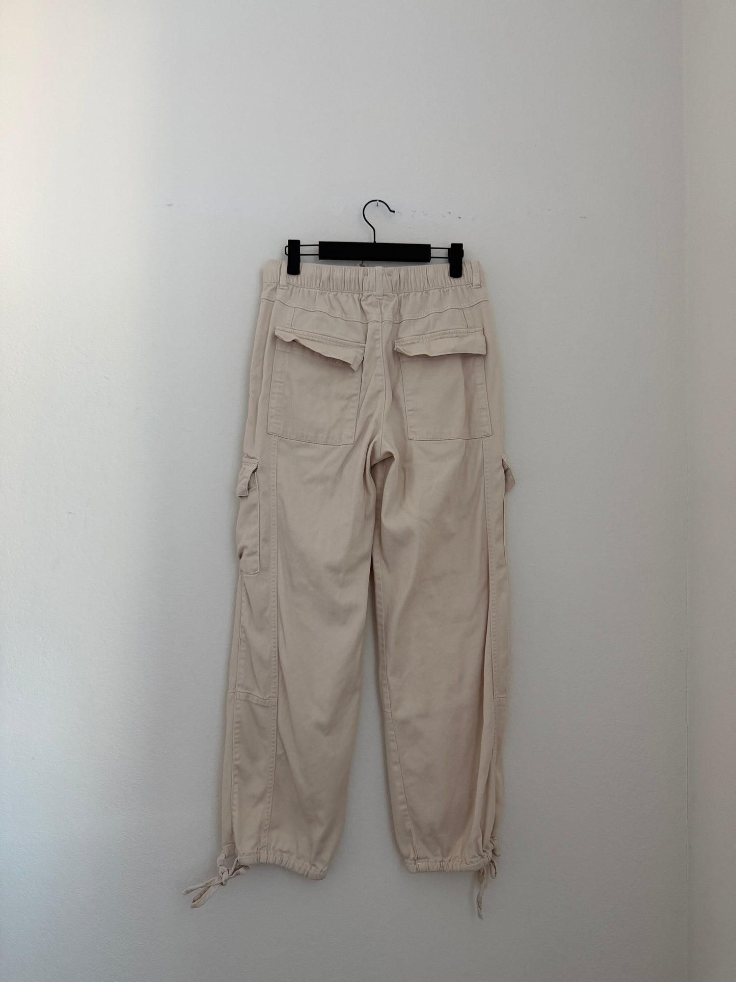 Cream Cargo Joggers (S)