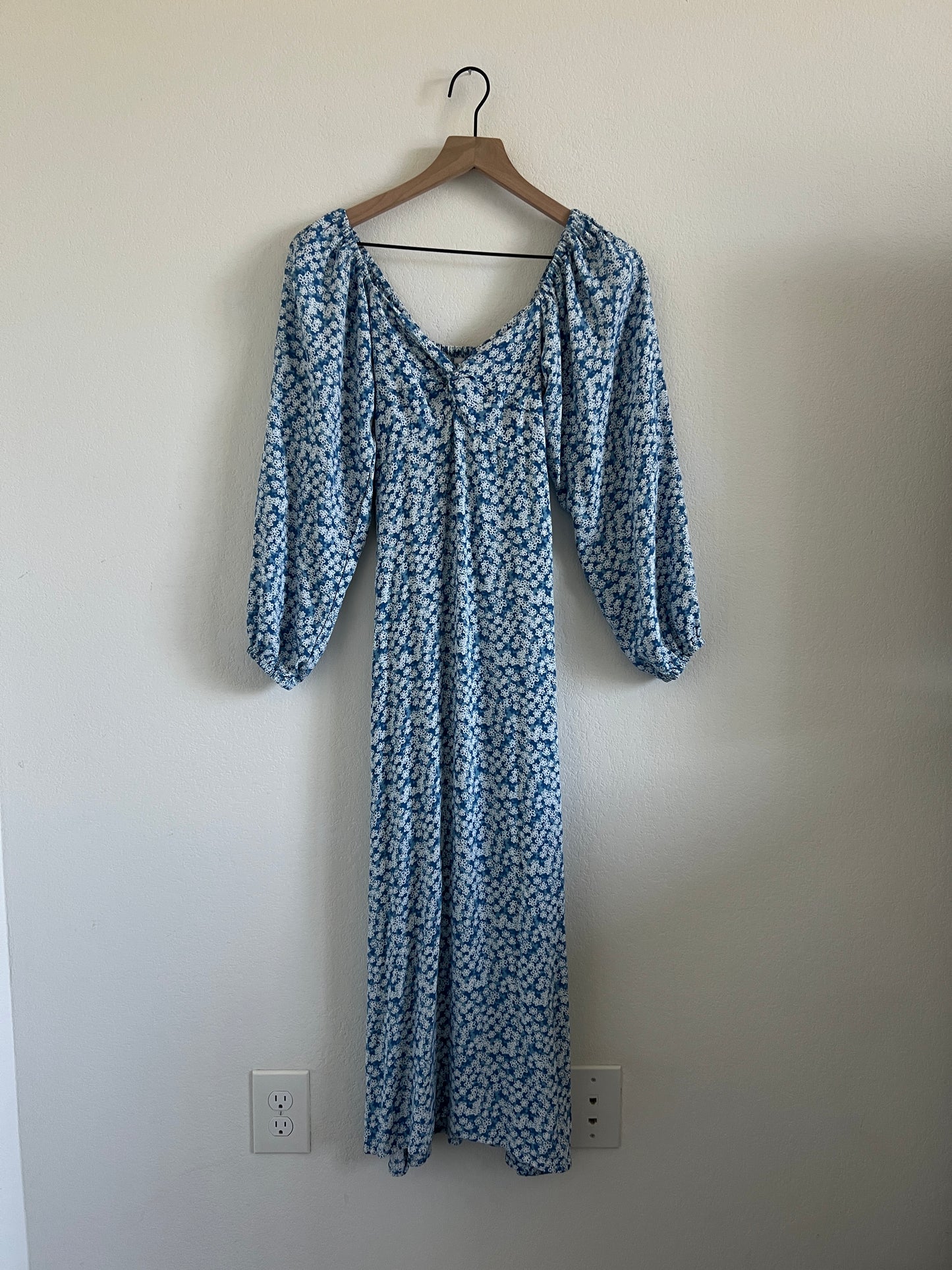 Blue Floral Midi Dress (2)