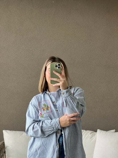 Floral Embroidered Striped Shirt (M)