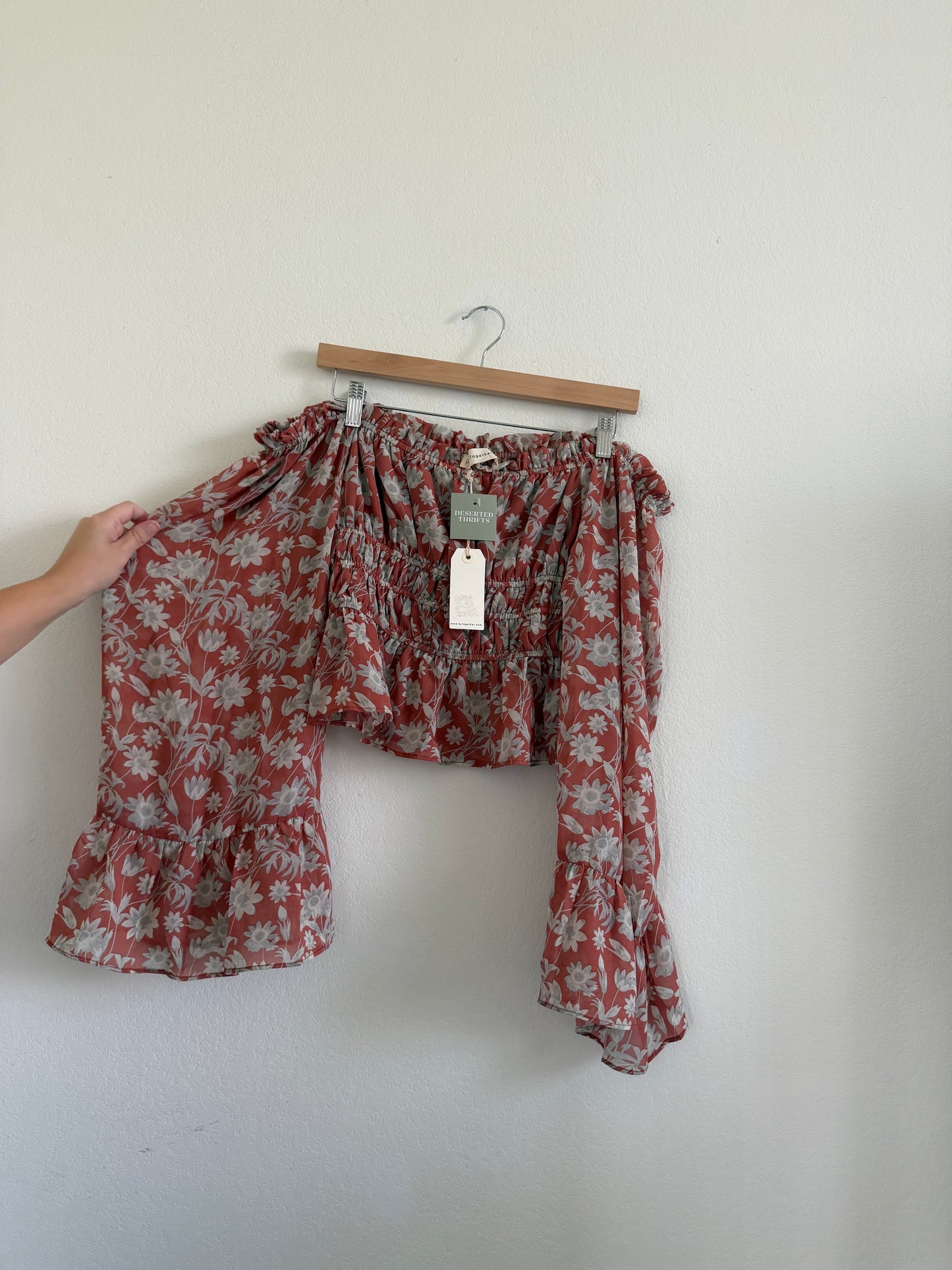 Floral Off The Shoulder Blouse (M)