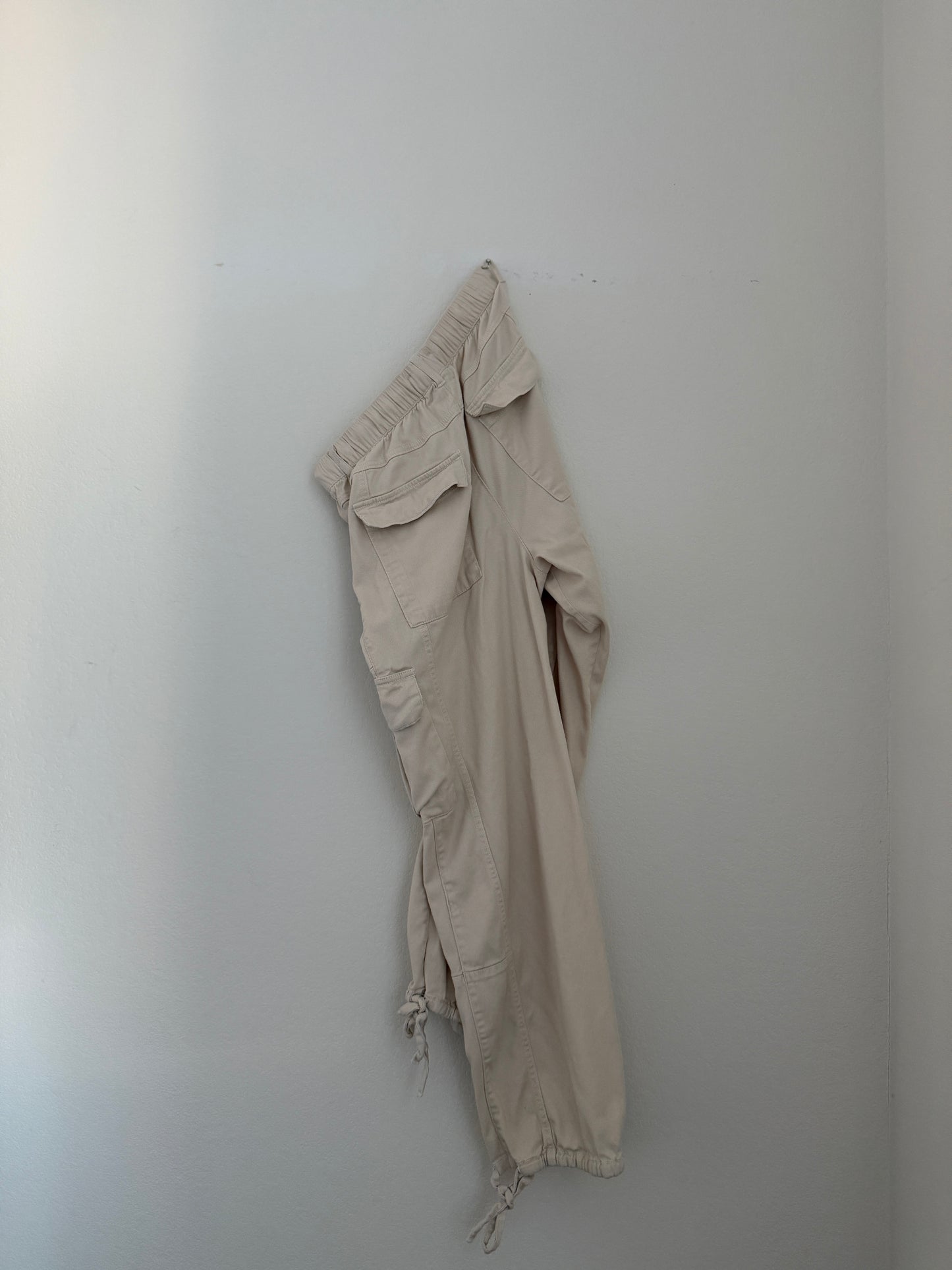 Cream Cargo Joggers (S)