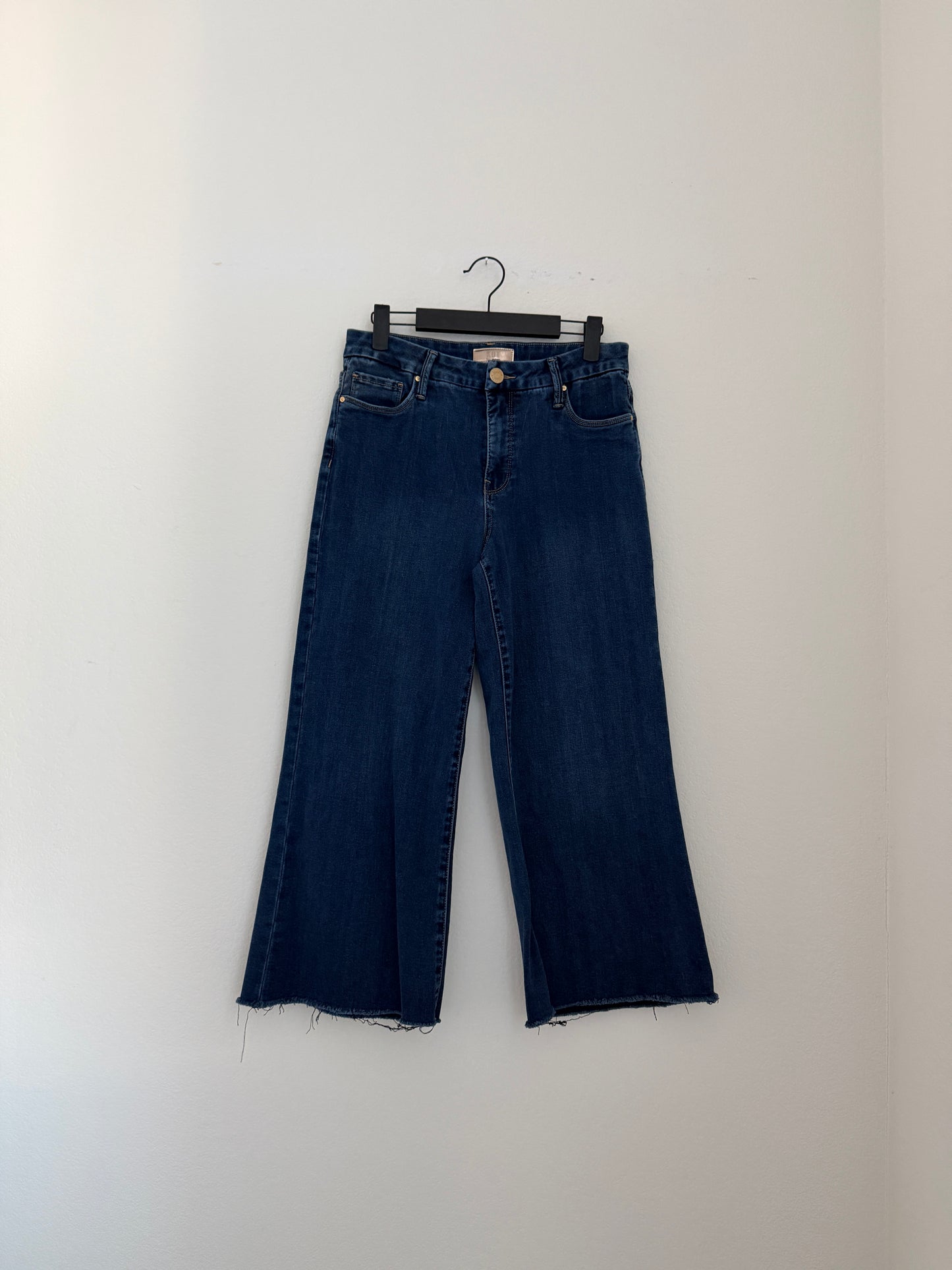 Kut Wide Leg Jean (2)