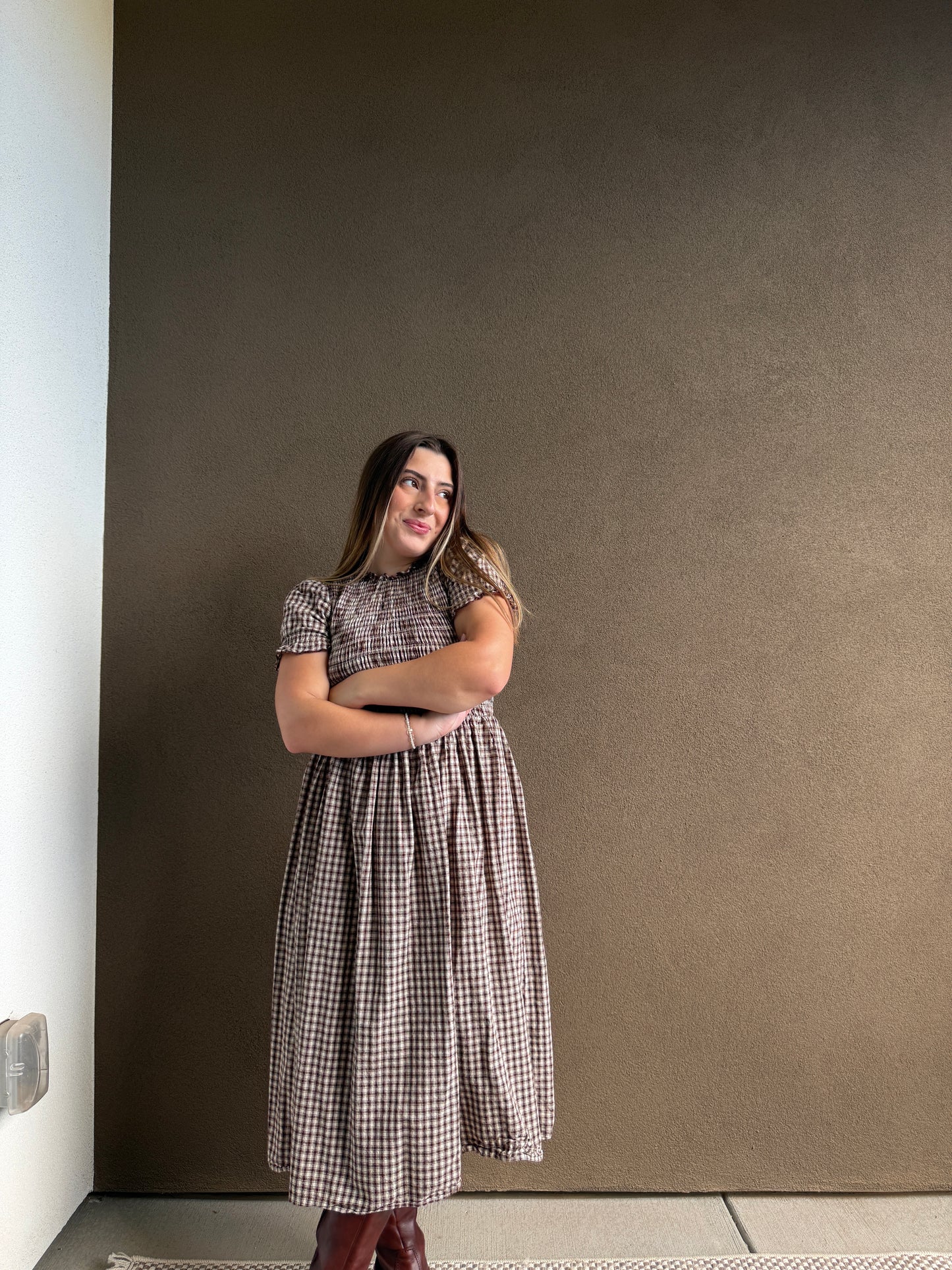 Coffee Plaid Shirred Puffed Sleeve Midi Dress (XS)