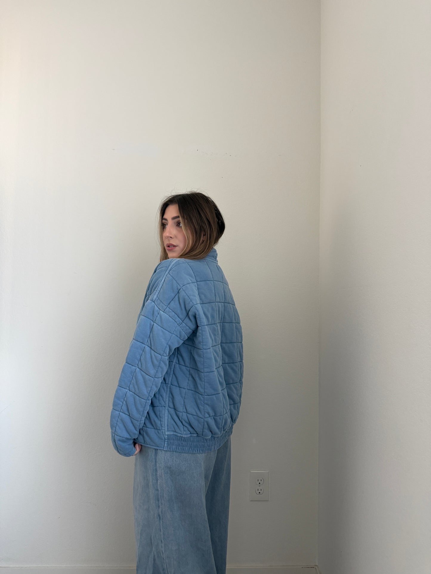 Sky Quilted Jacket (L/XL)