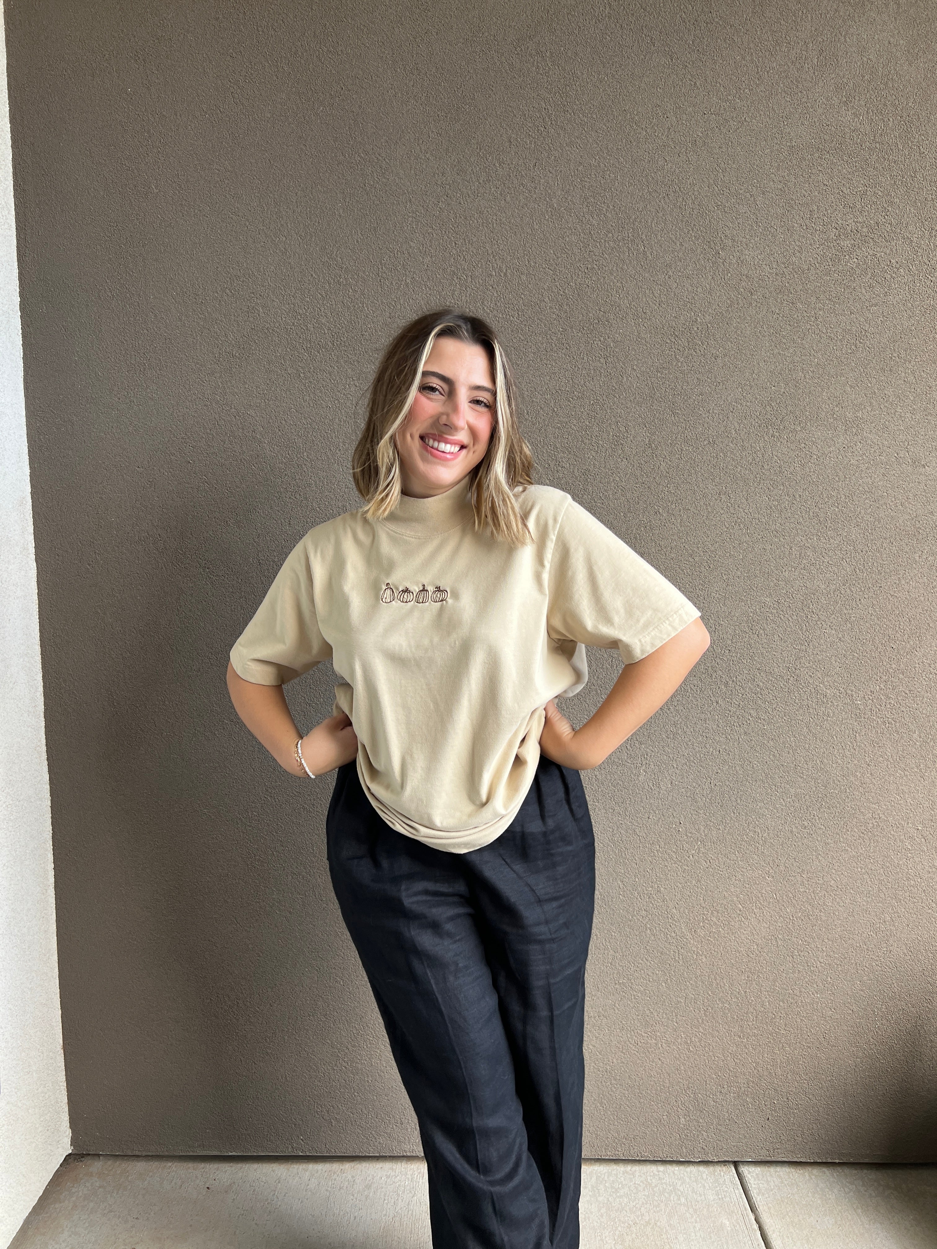 DT Original Pumpkin Mockneck Tee (L)