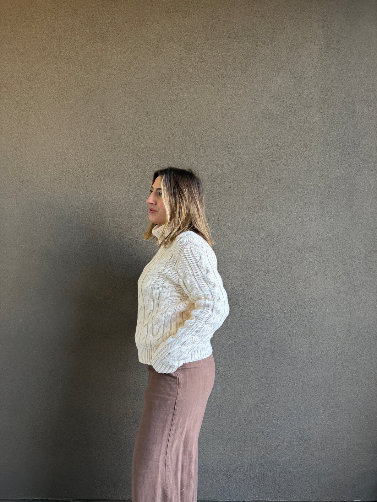 RL Cream Cableknit Turtleneck (L)