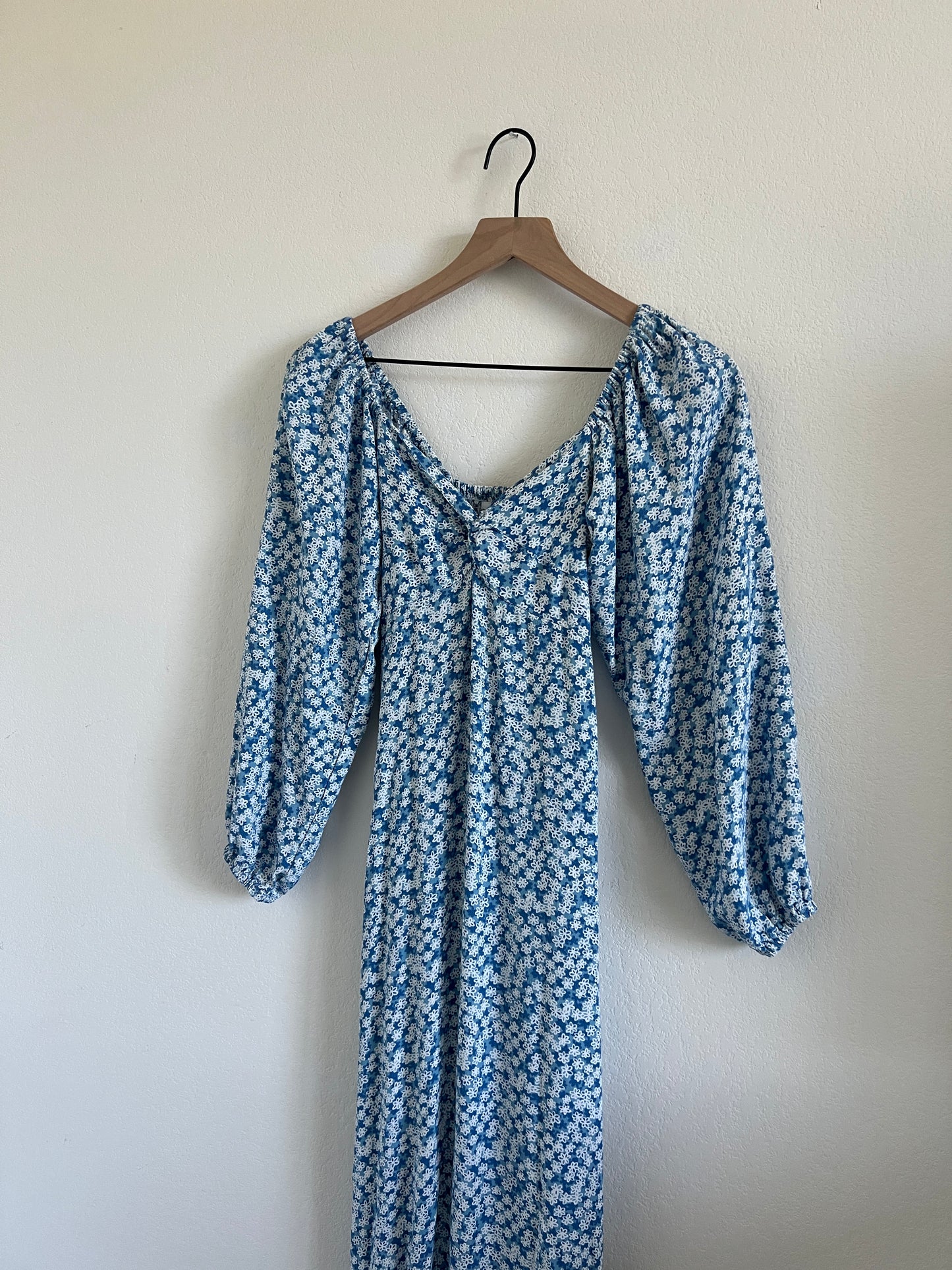 Blue Floral Midi Dress (2)