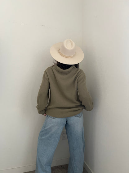 Green Soft Button Up (L)