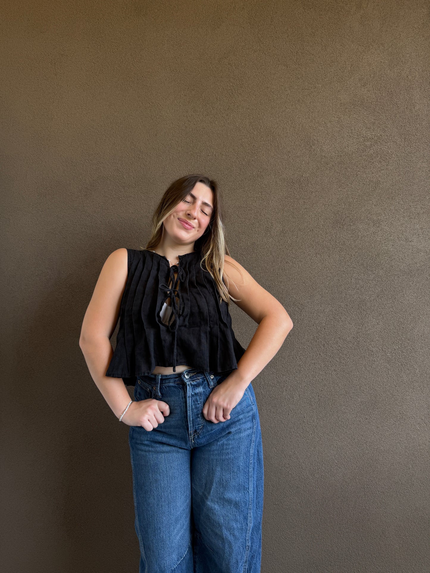 Black Linen Tie Top (6)