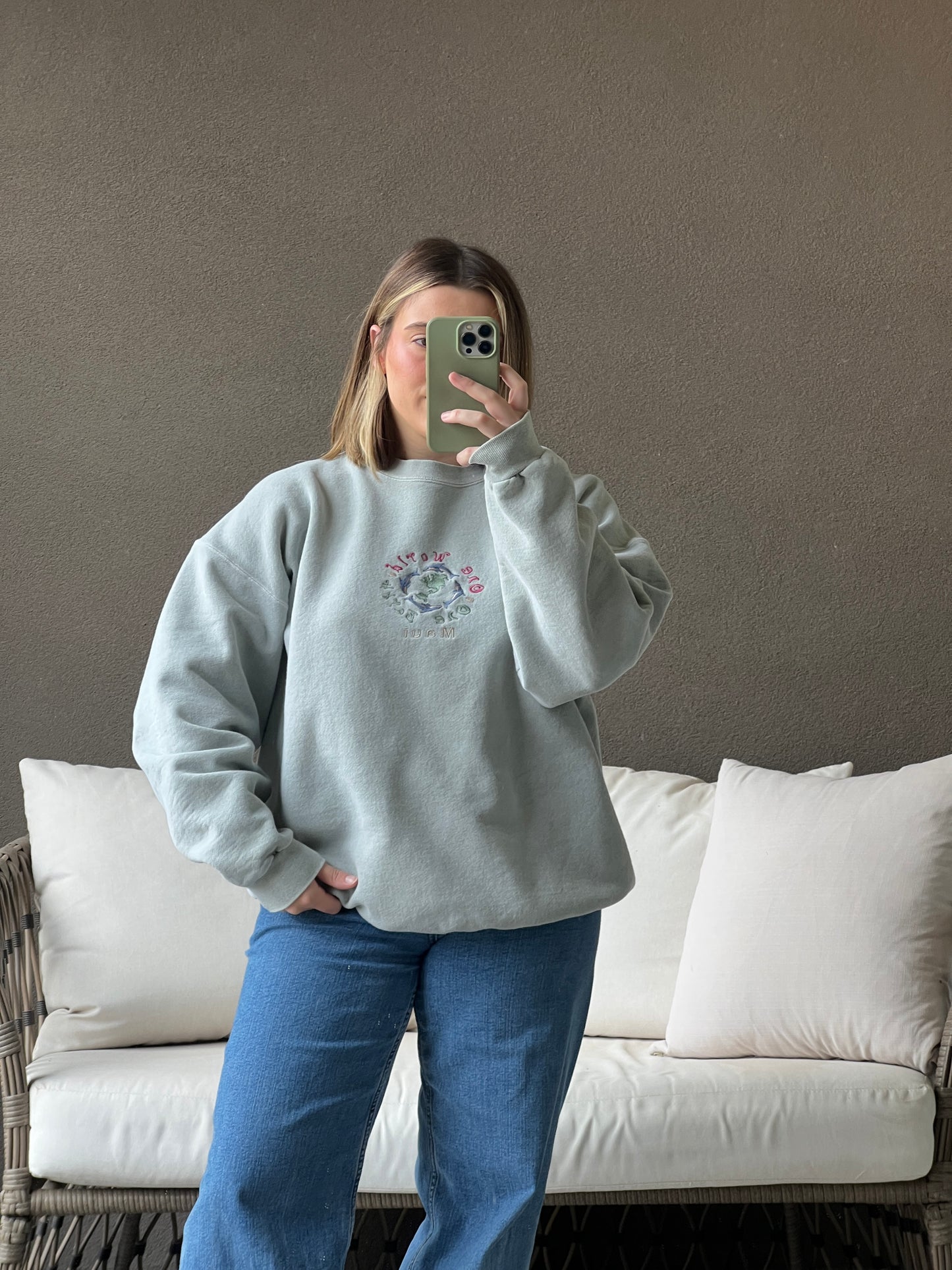 Vintage Maui Crew (L)