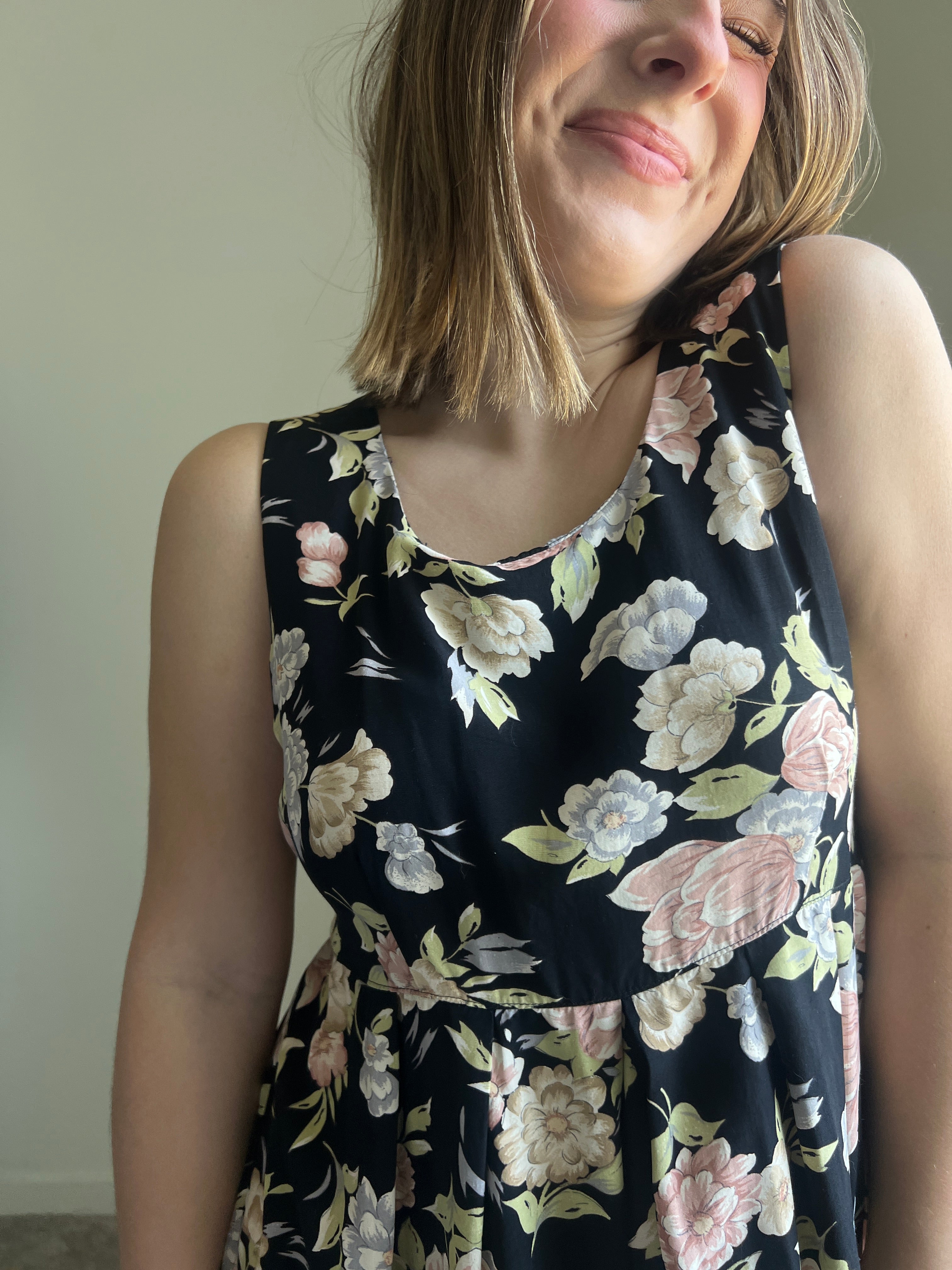 Vintage Floral Maxi Dress (4)
