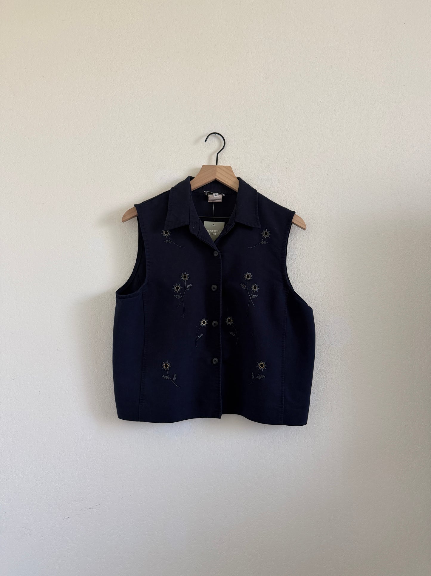 Vintage Grommet Flower Tank (L)