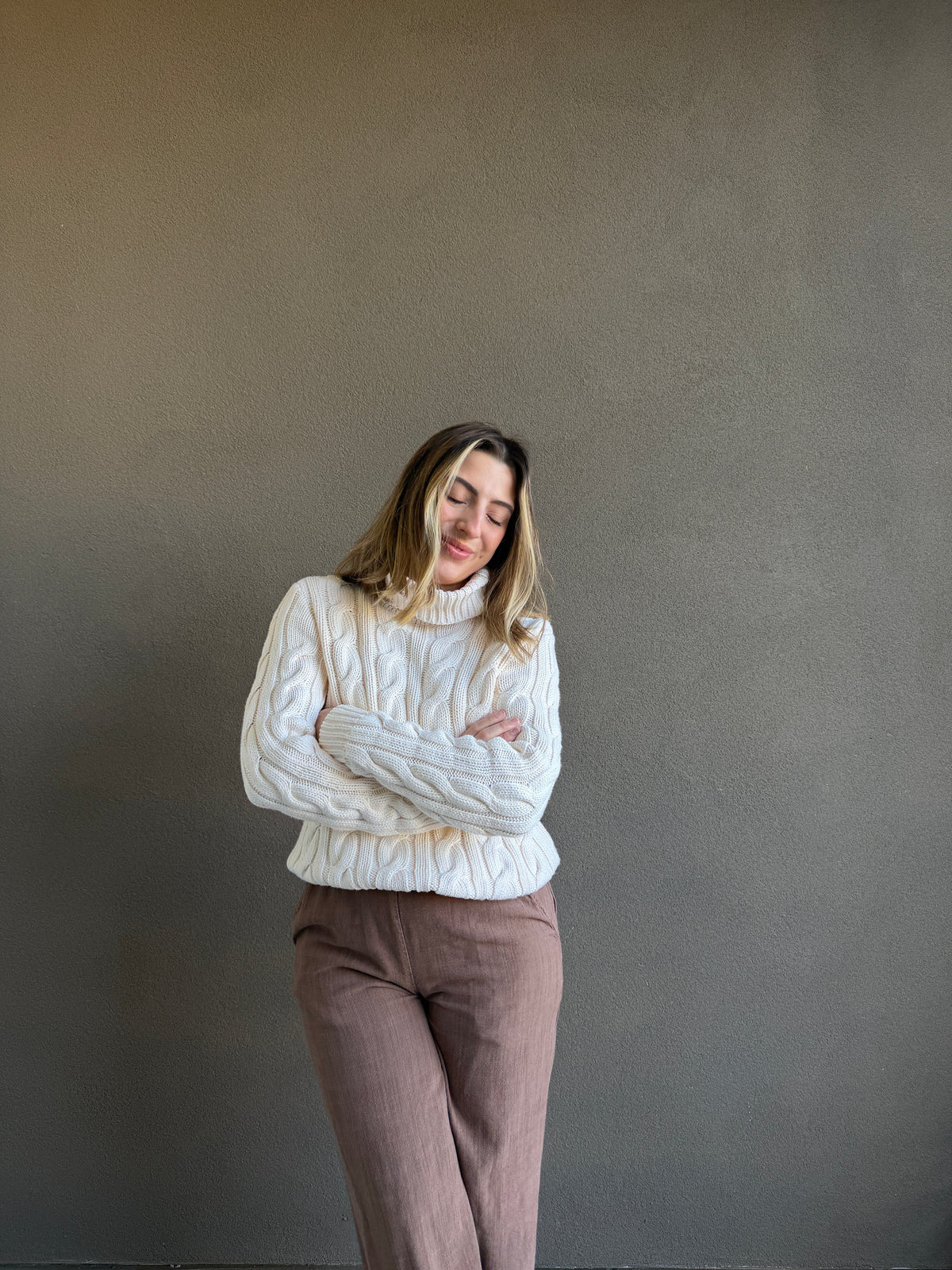 RL Cream Cableknit Turtleneck (L)