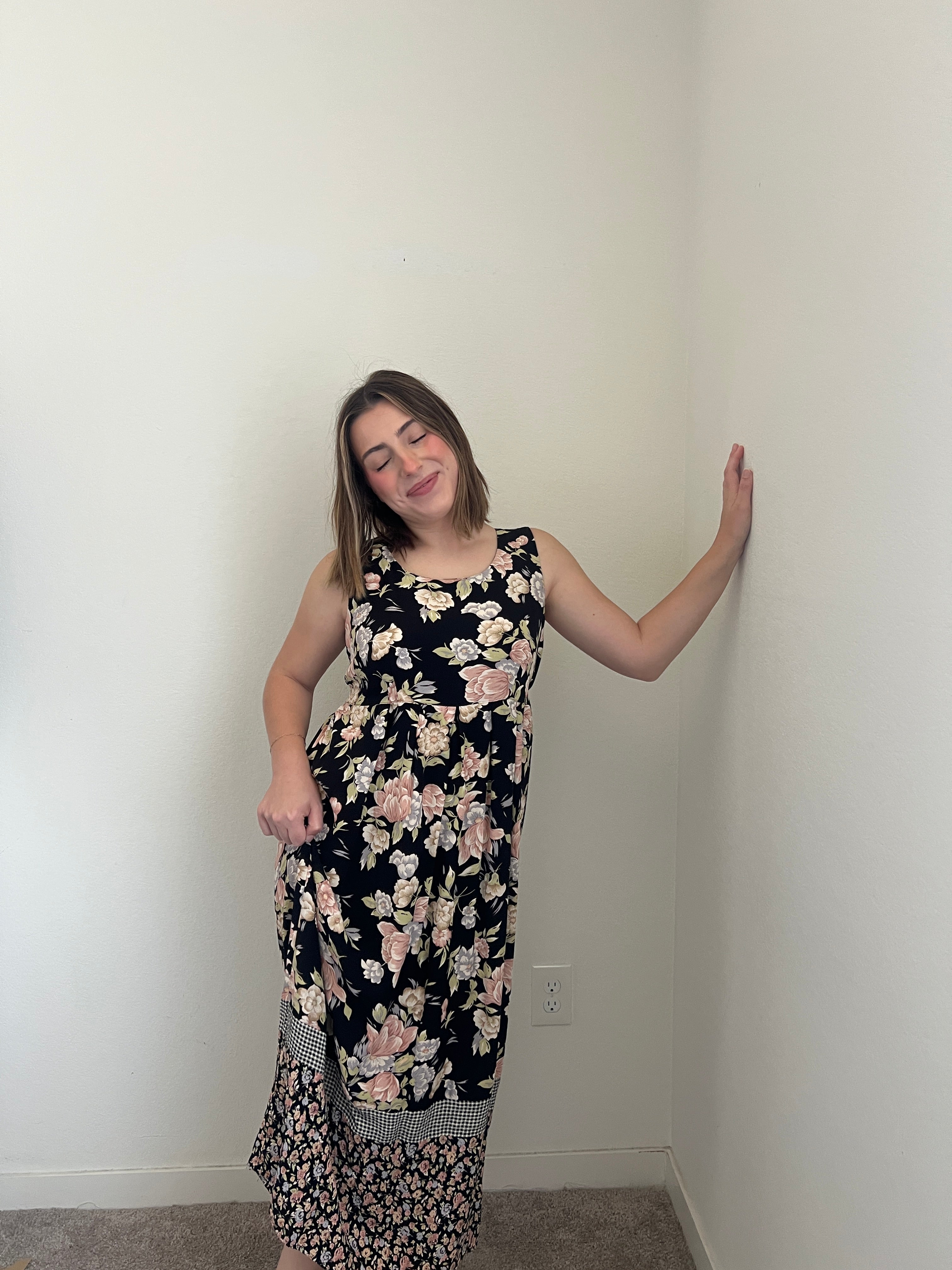 Vintage Floral Maxi Dress (4)