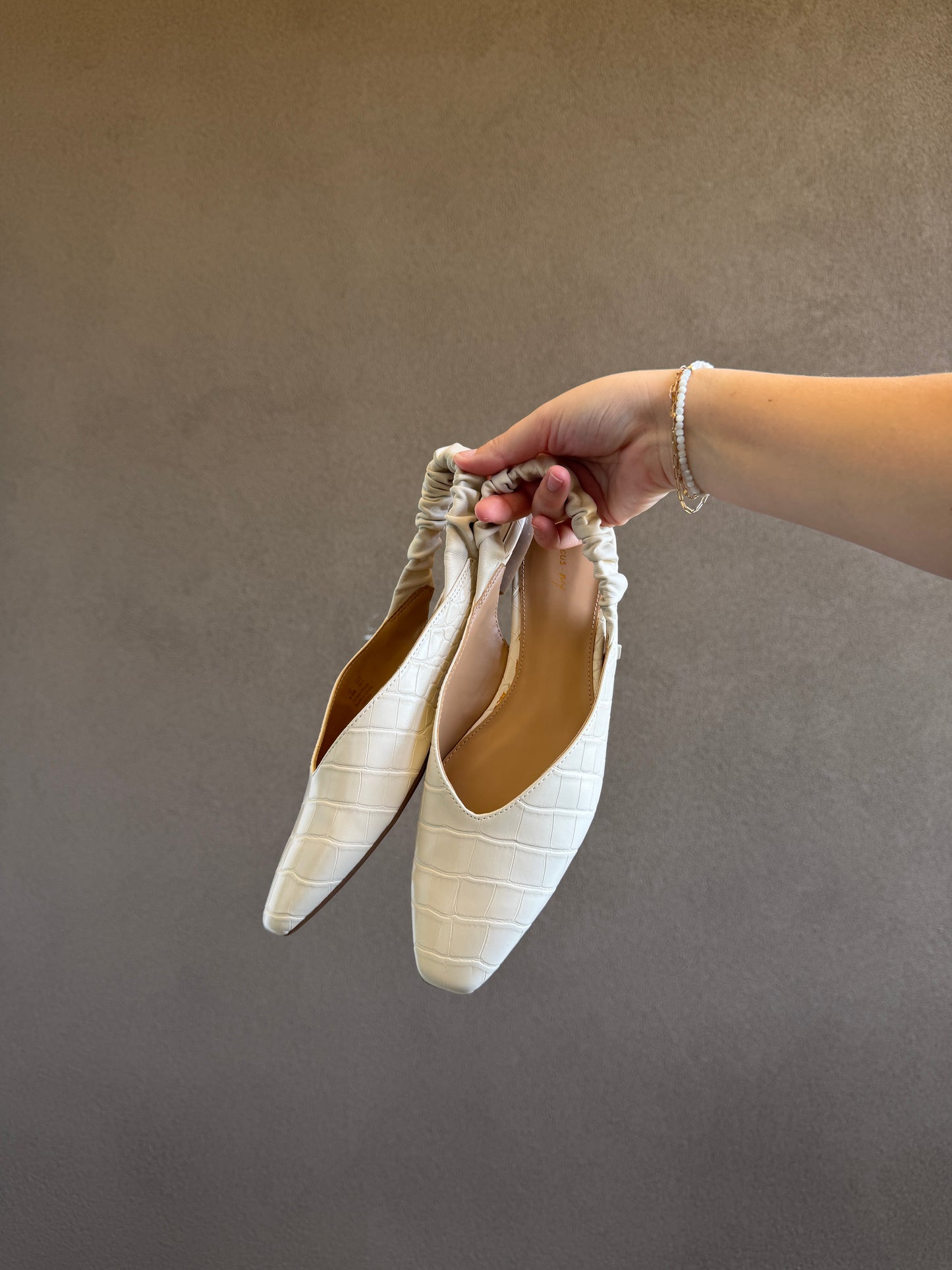 Ivory Slingback Flat (9.5)