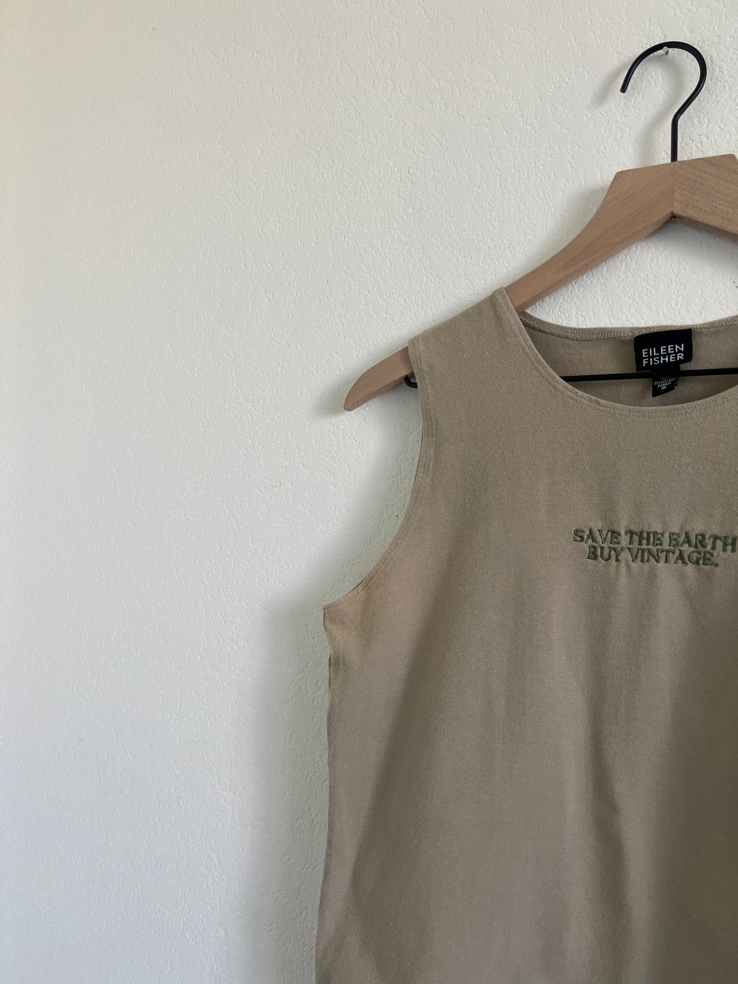 Save The Earth Buy Vintage Tank in Desert (M)