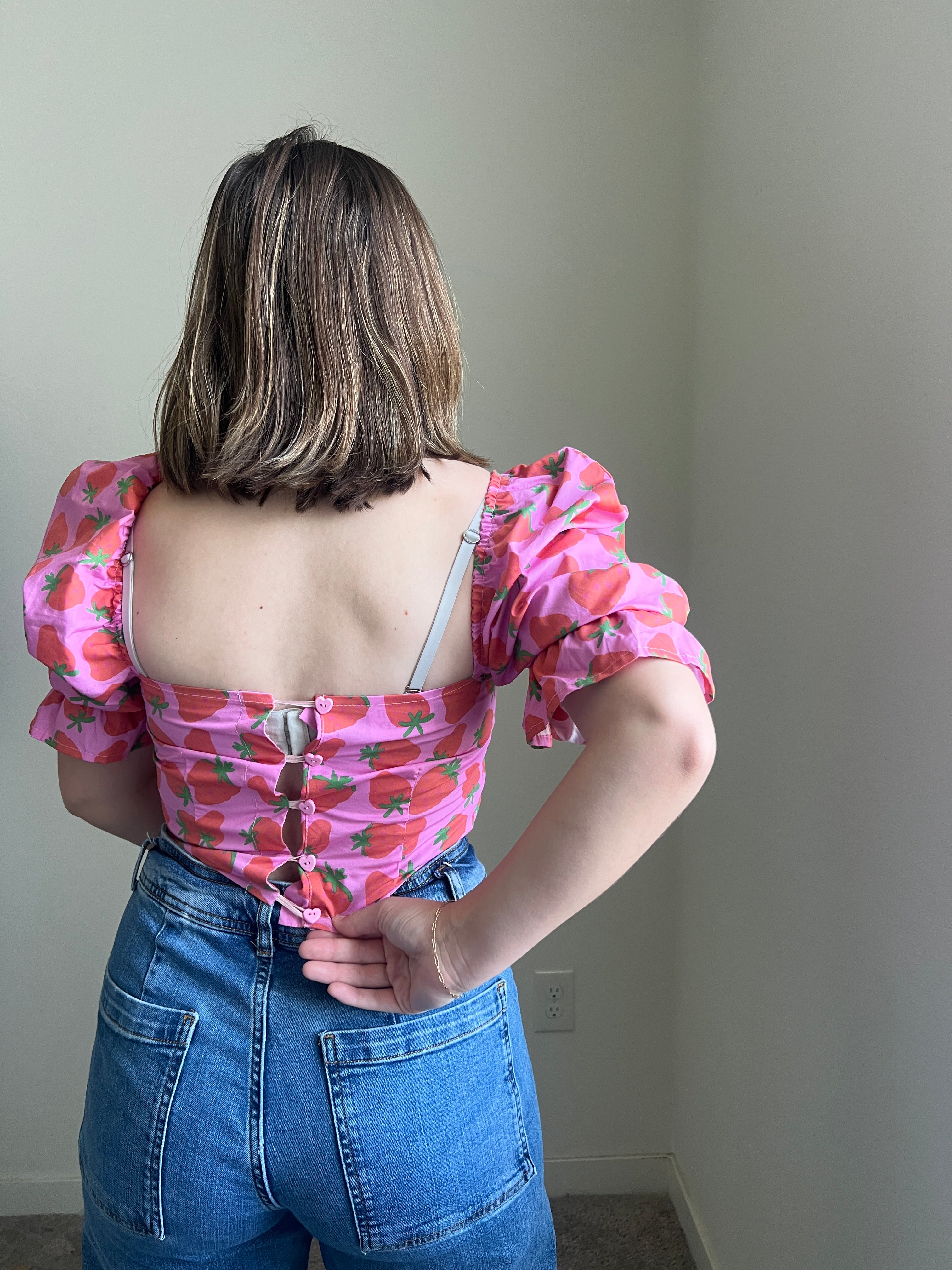 Strawberry Puff Sleeve Blouse (XS)