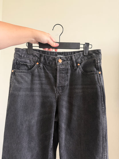 Express Relaxed Straight Low Rise (30"W)