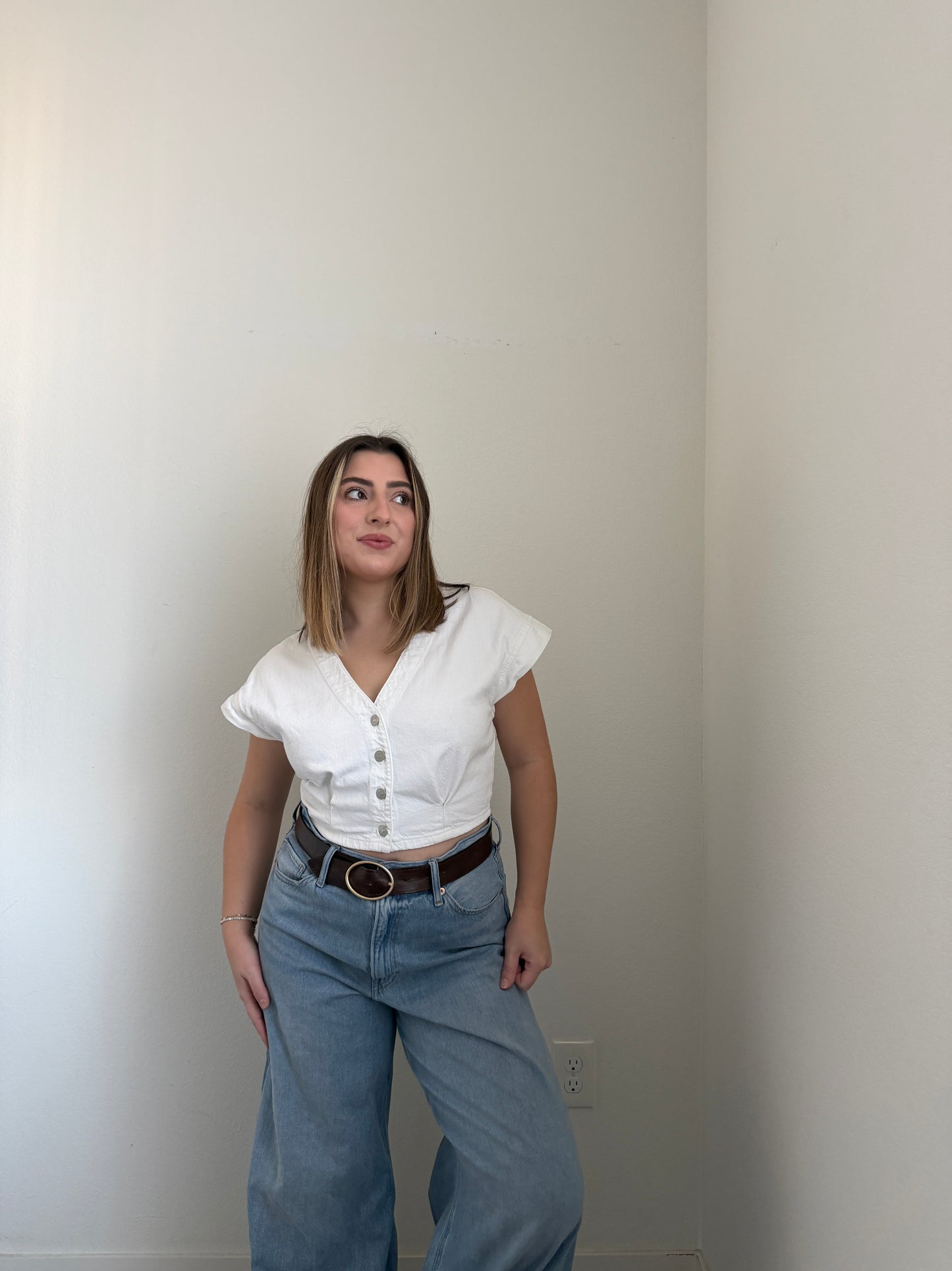 White Denim Cap Sleeve Crop Top (4)