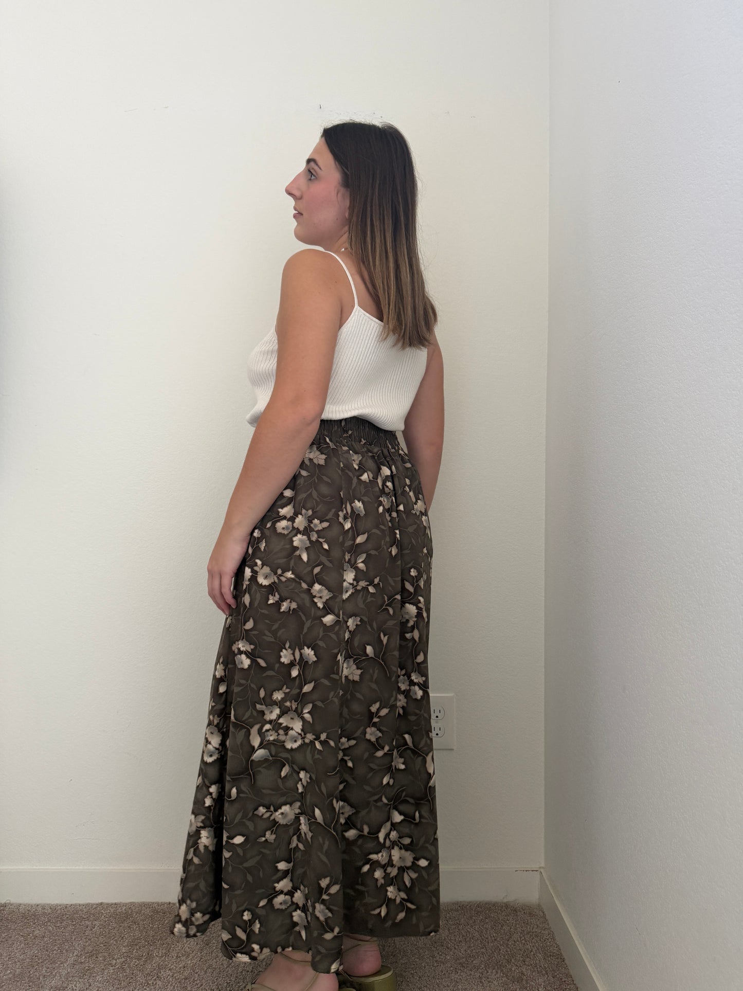 VTG Green Floral Midi Skirt (12)