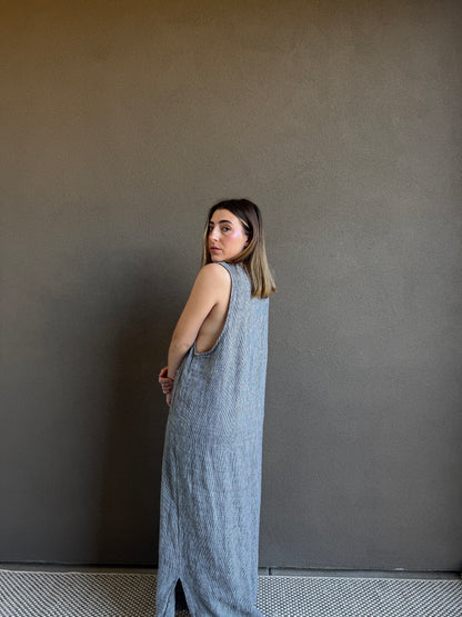 Vintage Black Maxi (L)