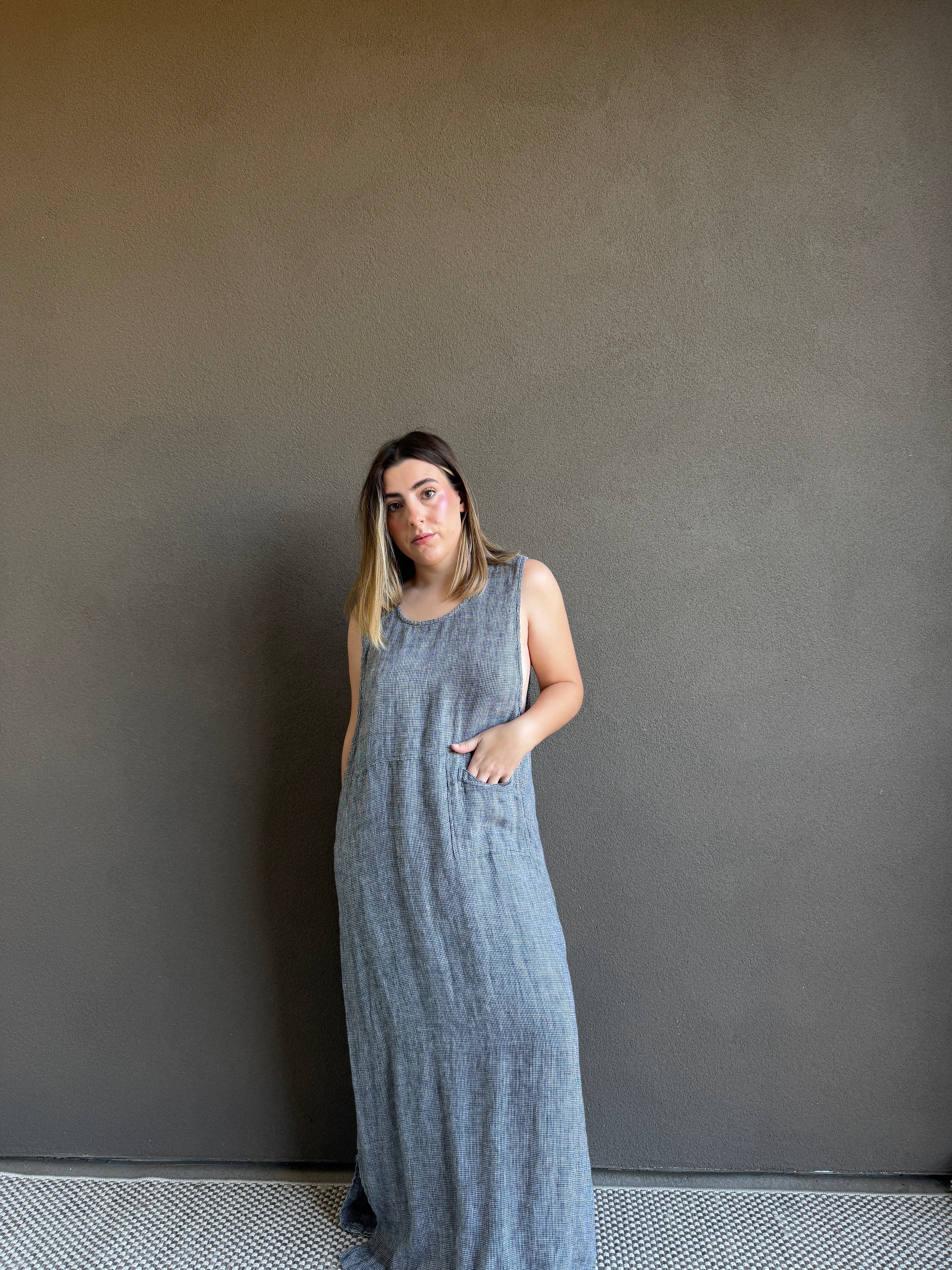 Vintage Black Maxi (L)