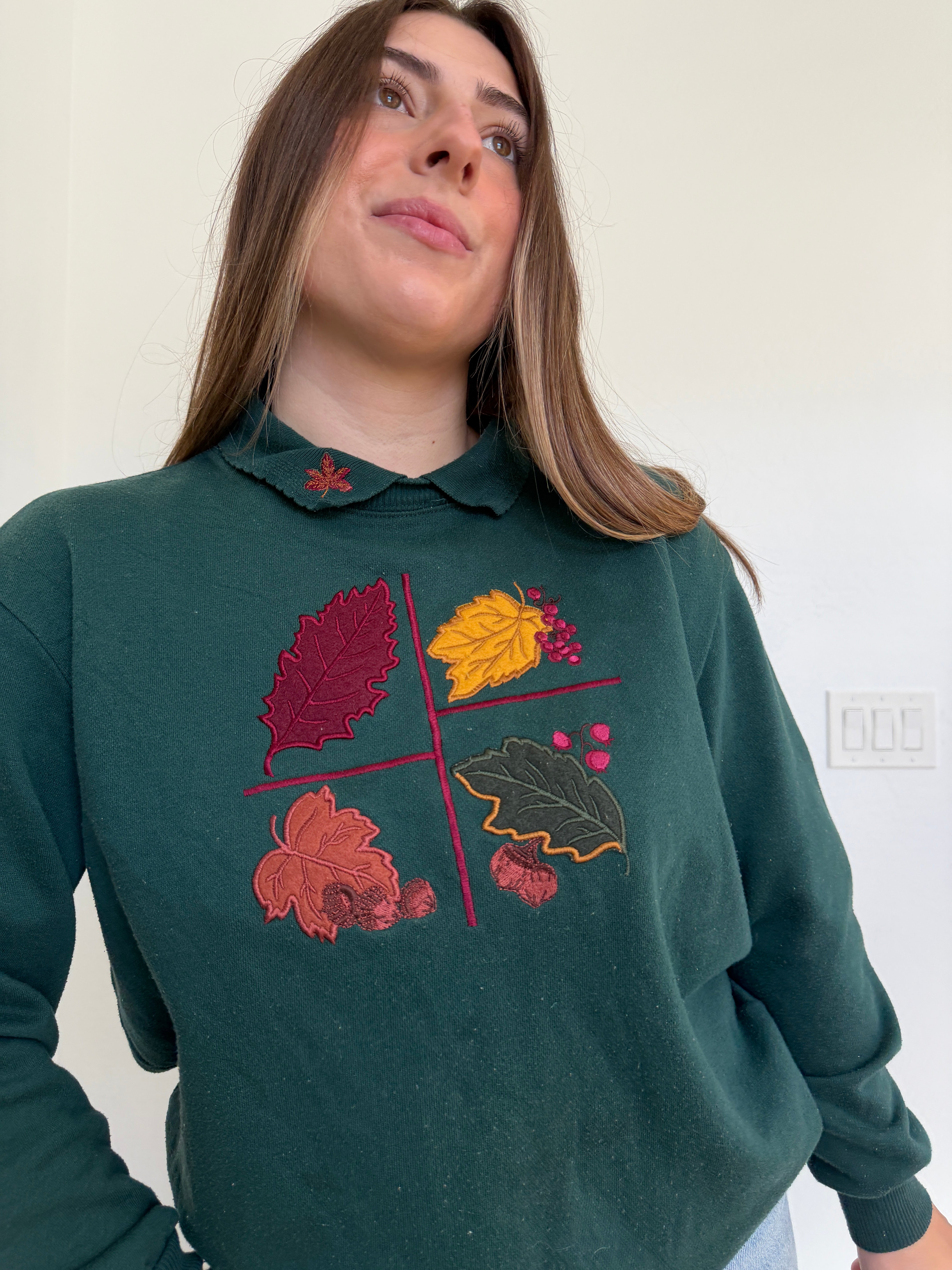 Falling Leaves Crewneck (M)