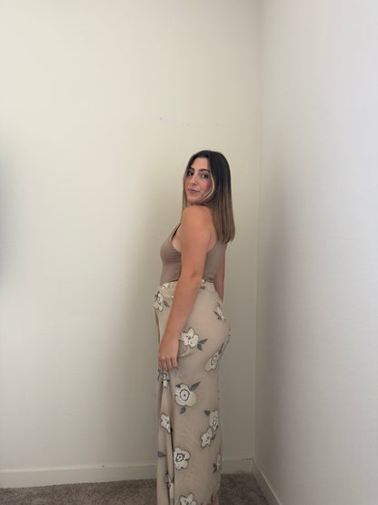 Vintage Floral Midi Skirt (S)