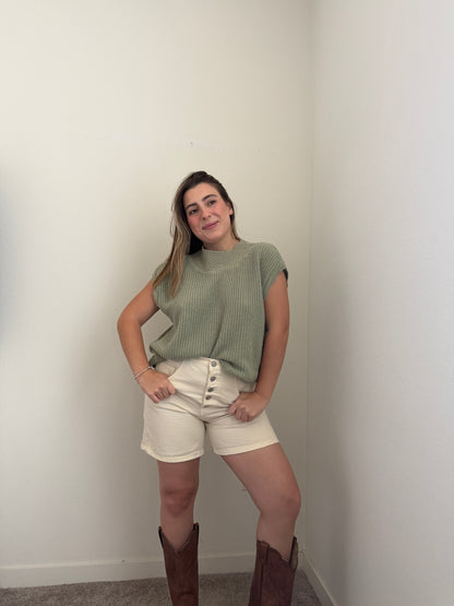 Vintage Cream Buttonfly Shorts (M)