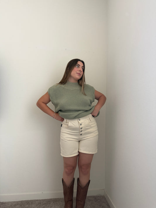 Vintage Cream Buttonfly Shorts (M)