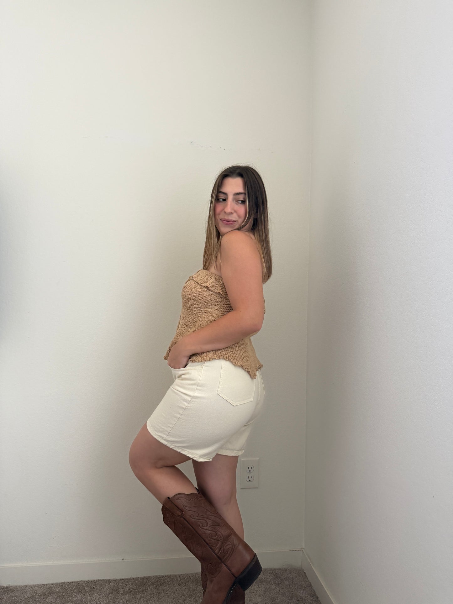 Vintage Cream Buttonfly Shorts (M)