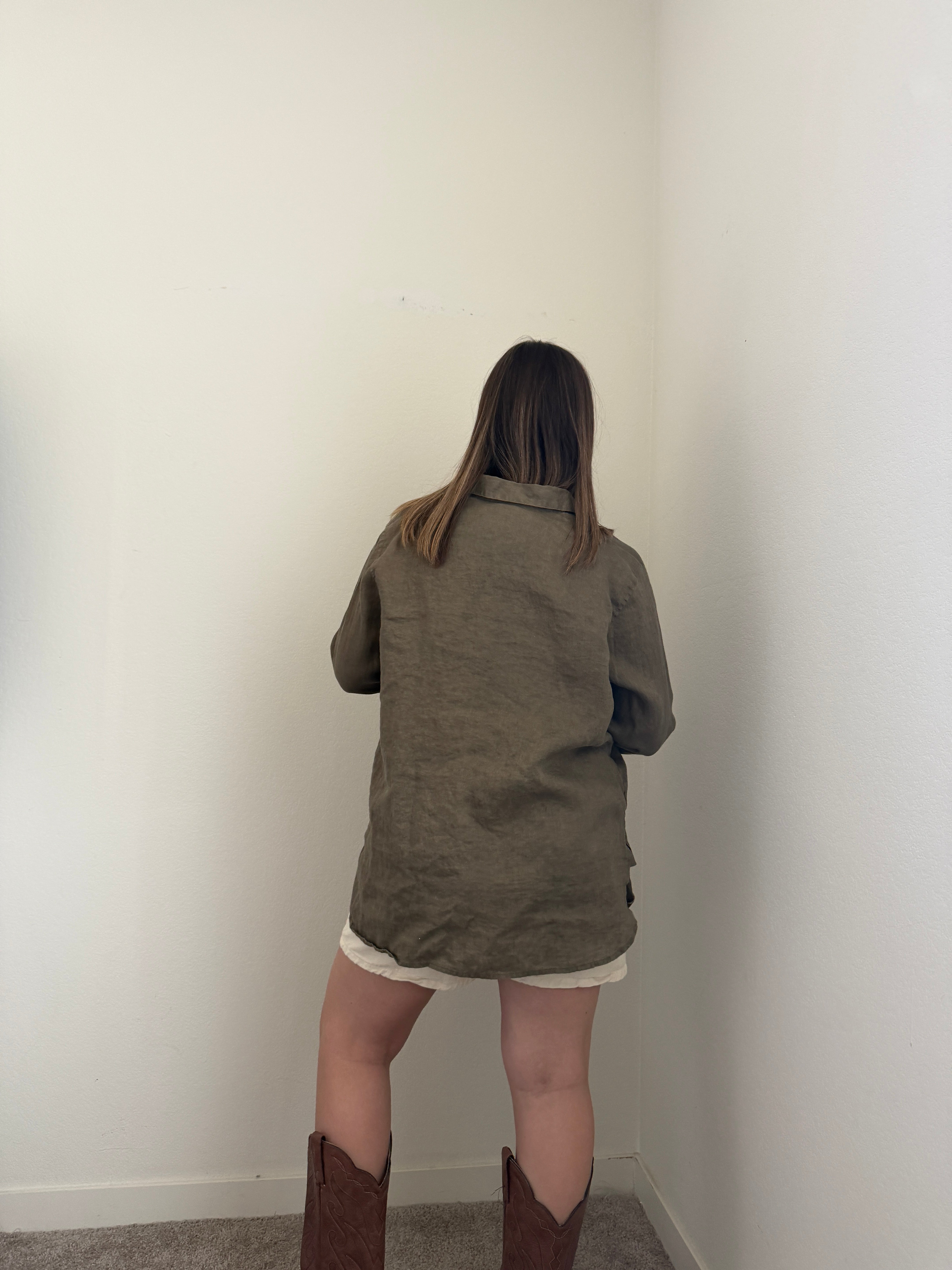Green Linen Button Up (M)