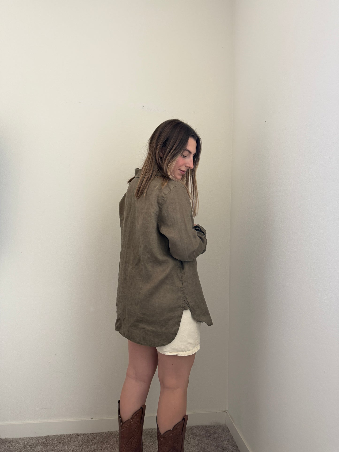 Green Linen Button Up (M)